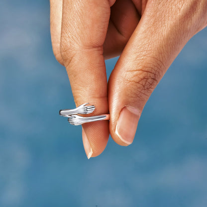 Norae Hug Ring